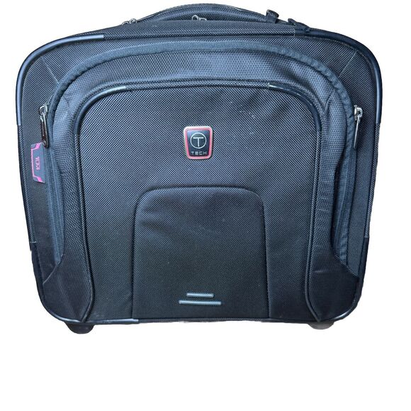 Tumi T-Tech Presidio Macarthur Wheeled Compact Laptop Briefcase Style 67102D